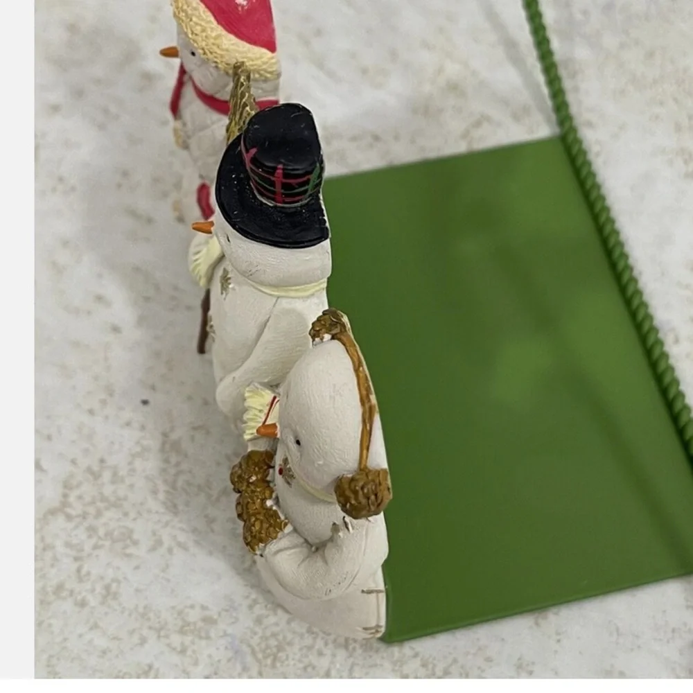 Hallmark Vintage Christmas Card Holder Festive Snowman Trio with Green Wire Tree